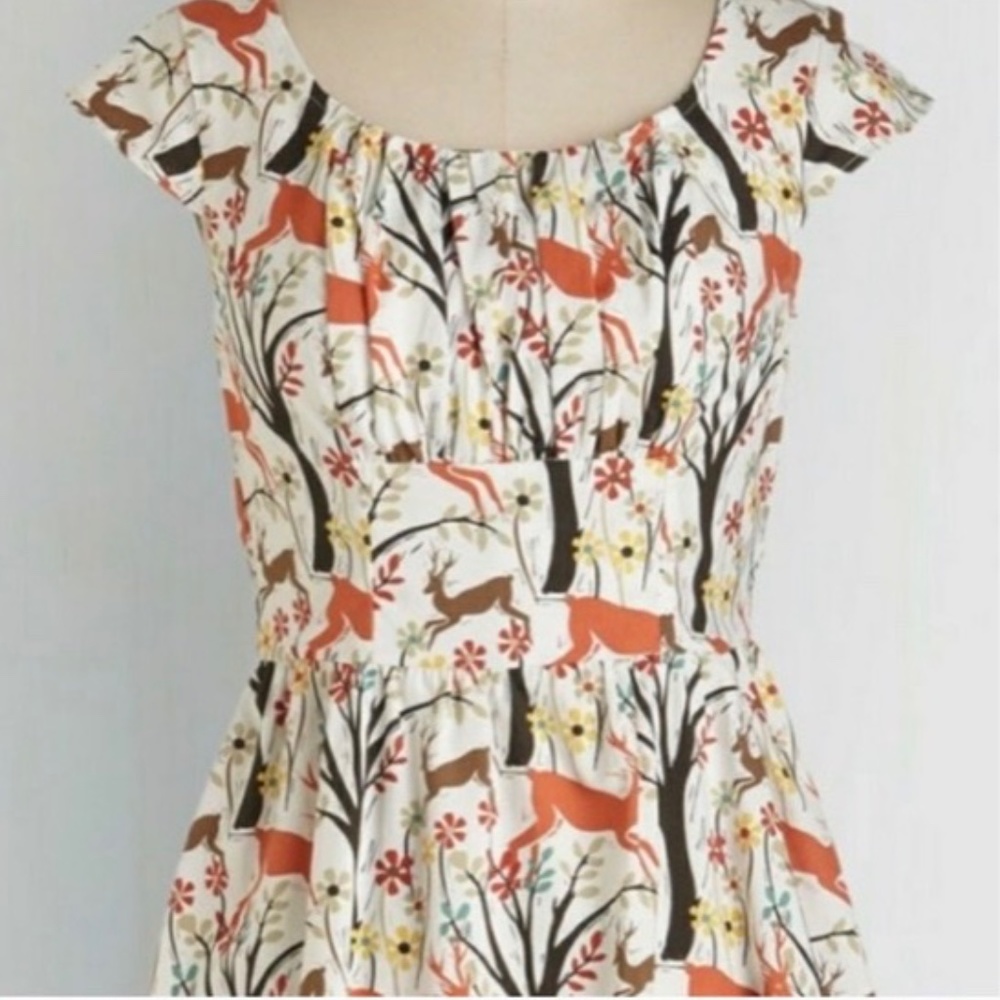 Modcloth x Retrolicious Deer Forest Dress Size L